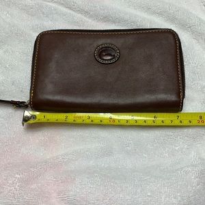 Dooney & Bourke wallet